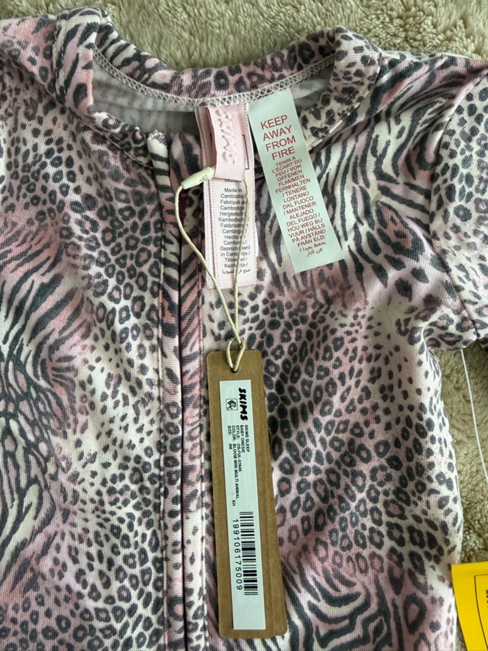 NWT SKIMS Bloom Mini Pink Multi-Animal-Print Baby One-Piece Two-way Zipper - Picture 6 of 12